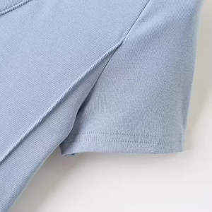 Camiseta de Manga Corta con Cuello en V y Corte Curvo en la Parte Inferior para Mujer, Camiseta Informal de Verano 2023, Tops para Mujer - Product Image 6