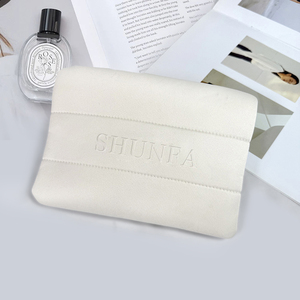 Bán buôn trắng tùy chỉnh trang điểm Pouch mỹ phẩm bong bóng vẻ đẹp chăm sóc da lưu trữ Scuba vệ sinh cá nhân Túi <span class=keywords><strong>Neoprene</strong></span> sưng húp trường hợp - Product Image 4