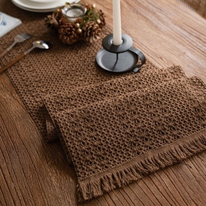 Nouveau <span class=keywords><strong>chemin</strong></span> <span class=keywords><strong>de</strong></span> <span class=keywords><strong>table</strong></span> bohème en macramé, tissé à la main en coton et lin, décoration rustique style ferme avec pompons pour mariage, fête ou <span class=keywords><strong>table</strong></span> à manger - Product Image 4