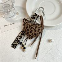 Porte-clés Cœur Imprimé Léopard en Faux Cuir, Breloque de Sac, Pendentif à Pompon en Ruban de Cuir, Esthétique Vintage, Vente en Gros