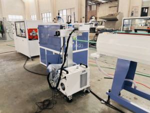 Imprimante laser <span class=keywords><strong>UV</strong></span> 5W/10W haute vitesse, refroidie par eau, facile à utiliser, machine d'impression <span class=keywords><strong>UV</strong></span> haute vitesse - Product Image 4