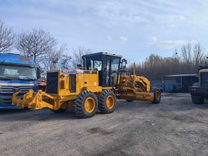 Motoniveladora SEM922 Usada de 220HP, Equipo Confiable para Construcción de Carreteras, Nivelación de Terrenos y Preparación de Sitios - Product Image 3