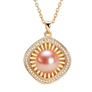 Zhuji Pearl Wholesale 9-12mm Flawless Freshwater Lulutong Pearls 18K Gold Flakes <b>Simple</b> Fashionable Pendant Necklaces Natural - Product Image 5