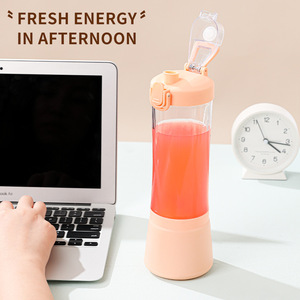 Mini-presse-agrumes portable intelligent sans fil 6 lames 1500 mAh pour fruits et agrumes, idéal pour la maison - Vente en gros - Product Image 3