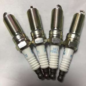 电子包装 - 每包 4 件 - 适用于阿尔法罗密欧 159 (939_) ILTR5A-13G 的 NGK 铂金火花塞 - Product Image 2