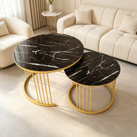 Ensemble de tables basses rondes modernes de luxe léger pour la maison, avec structure métallique durable et plateau en verre trempé effet marbre