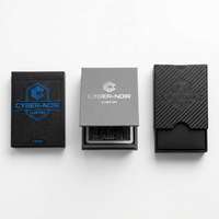 Cartes à Jouer Personnalisées Cyber-Noir 330gsm en Papier Noir Néon avec Impression UV Circuit pour Esports et Cadeaux d'Entreprise