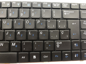 Spanish <b>Keyboard</b> For R430 R428 R430 R439 R440 R467 R468 R470 R480 RV410 RV408 Laptop <b>Keyboard</b> SP Layout Teclado OEM <b>Cheap</b> Price - Product Image 3