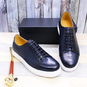 Zapatos <span class=keywords><strong>de</strong></span> gimnasio <span class=keywords><strong>de</strong></span> cuero hechos a mano <span class=keywords><strong>para</strong></span> <span class=keywords><strong>hombre</strong></span>, zapatillas <span class=keywords><strong>de</strong></span> deporte con cordones trenzados <span class=keywords><strong>de</strong></span> fondo plano blanco, informales, <span class=keywords><strong>para</strong></span> caminar, al por mayor, <span class=keywords><strong>2022</strong></span> - Product Image 4