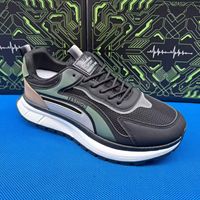 M2352 Vente en gros de chaussures de sport pour hommes, styles variés, respirantes, en maille, antidérapantes, décontractées, pour la marche, directement de l'usine