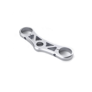 Horquillas de abrazadera triple de aluminio <span class=keywords><strong>CNC</strong></span> Piezas de motocicleta OEM Mecanizado personalizado - Product Image 3