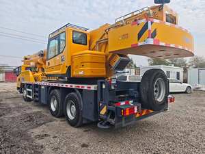 2022 pour Grue sur chenilles QY25K5C 25 tonnes, composants de qualité 90% neufs : Moteur, Boîte de vitesses, Pompe, PLC pour rapports et inspection vidéo - Product Image 3