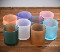 Nouveaux pots à bougies en verre givré Camett 4OZ-14OZ avec couvercle en bois de bambou pour la décoration de Noël à la maison en gros