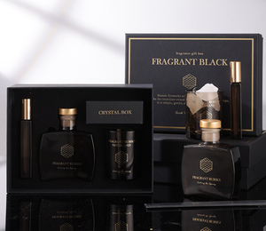 Elegante Diffusore di Fragranze in Vetro Nero e Oro con Glitter, Kit Regalo con Pietra Diffusore, Profumo Duraturo per Interni, Souvenir di Lusso - Product Image 2