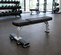 Banc de musculation plat commercial SK pour entraînement de force en salle de sport et centre de fitness