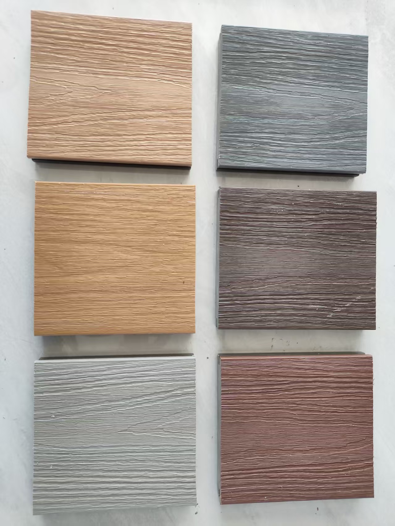 couleur bois antique