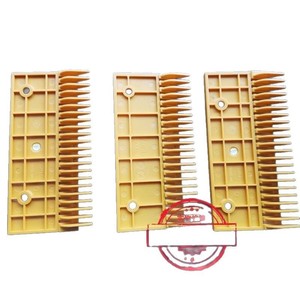 Plaque de peignes d'escalator Fujitec gauche FPB0106-001 22 dents en plastique 202x102x135mm - Product Image 4