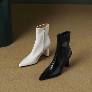 Botines de <span class=keywords><strong>Mujer</strong></span> Cialisa de Otoño con Cremallera, de Piel Auténtica, Tacón Alto, al por Mayor - Product Image 2