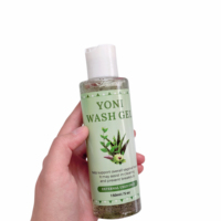 XINHEYU Gel Nettoyant Moussant Blanchissant pour Zone Intime Yoni 150ml Hypoallergénique Hydratant Doux à Base de Plantes