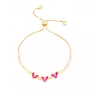 Уникальный Женский браслет-цепочка с сердечками и бриллиантами - Product Image 3