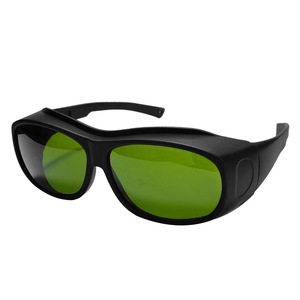 Gafas de seguridad para láser, montura negra, lente de 1,5mm, transmitancia del 30% para fototerapia de belleza, protección para el rejuvenecimiento de la piel - Product Image 3