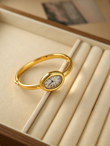 Reloj <span class=keywords><strong>de</strong></span> Pulsera <span class=keywords><strong>de</strong></span> Cuarzo Ajustable Personalizado al por Mayor para <span class=keywords><strong>Mujer</strong></span>, Reloj <span class=keywords><strong>de</strong></span> Pulsera <span class=keywords><strong>de</strong></span> Estilo Vintage, Reloj <span class=keywords><strong>de</strong></span> Pulsera Decorativo <span class=keywords><strong>de</strong></span> Verano - Product Image 3