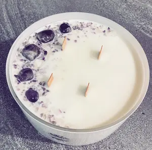 Lilin Label Pribadi Kristal Mewah Hari Valentine Aromaterapi Putih Sage Lavender Lilin Kedelai Lilin Wangi dengan Ramuan