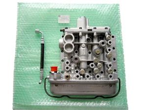 Vanne de commande de boîte de vitesses de haute qualité pour engins de construction 4WG200 4WG180 4644159347 4644159348 - Product Image 4