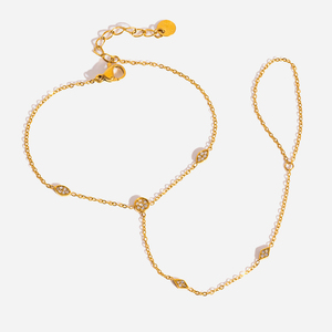 J&D Jewelry - Brazalete <span class=keywords><strong>de</strong></span> Cadena con Eslabones Geométricos <span class=keywords><strong>de</strong></span> Acero Inoxidable Chapado en <span class=keywords><strong>Oro</strong></span> <span class=keywords><strong>de</strong></span> <span class=keywords><strong>18K</strong></span> con Circonitas Blancas para Mujer - Product Image 1