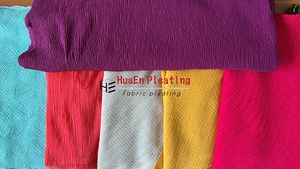 Máquina de Plisado de Alta Velocidad HuaEn para Bufandas, Chales y Volantes, para Uso en Plantas de Fabricación de Tela Plisada TR, Capacidad de 1600 mm, 200 m/h - Product Image 5