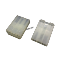 Connecteur femelle Molex 6.7mm à 3 broches Type de borne cc à trois cœurs PCB transportant des électrons Application triphasée
