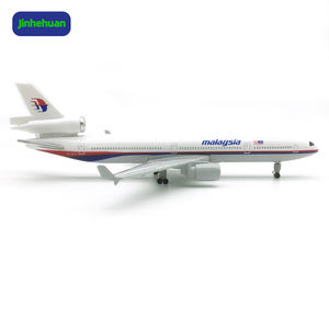 Malezya MD-11 uçak dekorasyon toplamak için 1/200 ölçekli 20cm Mini uçan uçak hava uçak modelleri Metal Craftwork hediye - Product Image 2