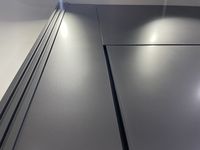 Portes de maison modernes en aluminium coulé, portes coulissantes pliantes noires, design de porte d'entrée principale, porte pivotante en aluminium coulé