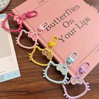 Nouveau porte-clés chat tressé ajouré, pendentif mignon pour sac à dos, accessoires pour envoyer en cadeau à une petite amie, cadeau de couple, bijoux écologiques