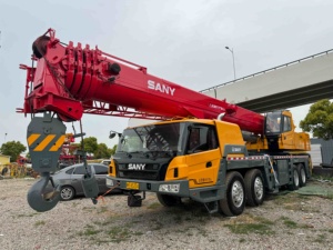 For 90 Ton Used Truck <b>Crane</b> 2018 Model Fully Hydraulic System From China in Good Condition and Quality for Sale - Product Image 6