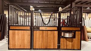 Abri <span class=keywords><strong>pour</strong></span> <span class=keywords><strong>chevaux</strong></span> robuste <span class=keywords><strong>pour</strong></span> l'extérieur Installation rapide et sécurisée Grange préfabriquée <span class=keywords><strong>pour</strong></span> une utilisation <span class=keywords><strong>en</strong></span> extérieur - Product Image 2