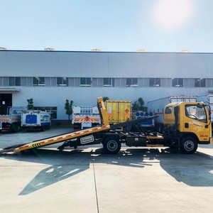 FAW J6F 4x2 <b>Flatbed</b> Tow <b>Truck</b> 5t Slidebed Wrecker 5 Ton Rollback Recovery <b>Truck</b> with Underlift - Product Image 6