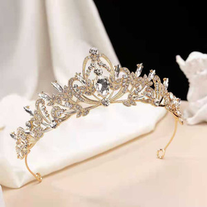 Corona de diamantes de imitación de estilo europeo hecha a mano, accesorios nupciales para el cabello, diadema de cristal barroco, Tiaras de Mariage para <span class=keywords><strong>reinas</strong></span> - Product Image 6