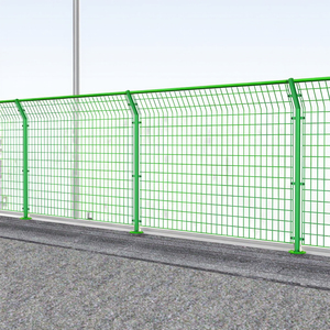 Les panneaux de barrière de sécurité en <span class=keywords><strong>métal</strong></span> ont soudé le <span class=keywords><strong>grillage</strong></span> avec le revêtement de PVC pour la clôture de protection de périmètre d'usine - Product Image 5