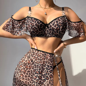 Ensemble de lingerie sexy pour femmes ODM 2025, design en maille ajourée et imprimé léopard en polyester, pour la vente en gros - Product Image 4