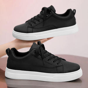 Chaussures de skate décontractées pour hommes, respirantes, en cuir PU, confortables, élégantes, chaussures plates de sport, style marche. - Product Image 4