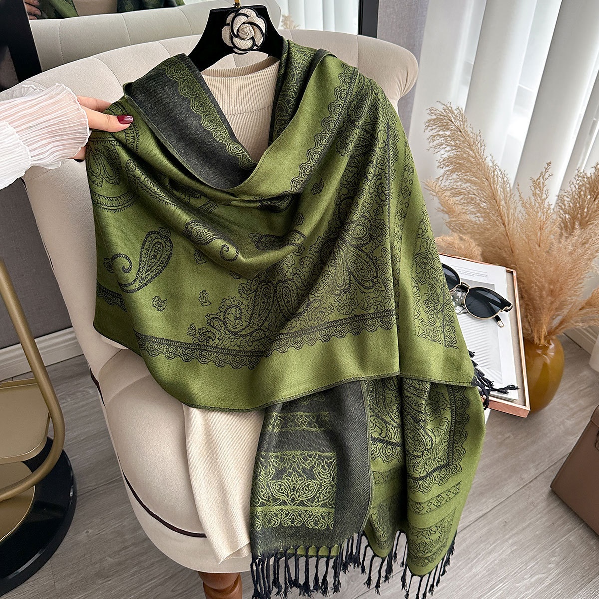 World Of Shawls Scialle Pashmina Nero In Viscosa - Sciarpa Grande E Leggera, Eccellente Qualità, Taglia Unica Donna