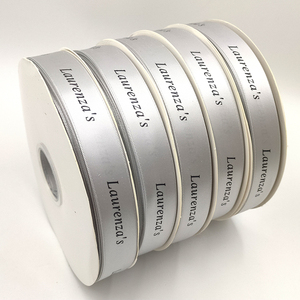 Bán Buôn Tùy Chỉnh Quà Tặng Lụa Ribbon Logo <span class=keywords><strong>Satin</strong></span>, Chất Lượng Tốt 7/8 Inch 22 Mm In Chữ Grey Polyester <span class=keywords><strong>Satin</strong></span> Ribbon - Product Image 4