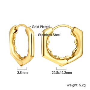 Boucles d'oreilles créoles minimalistes élégantes en acier inoxydable plaqué or 18 carats, style bambou, pour femmes - Nouvelle collection européenne tendance - Product Image 3