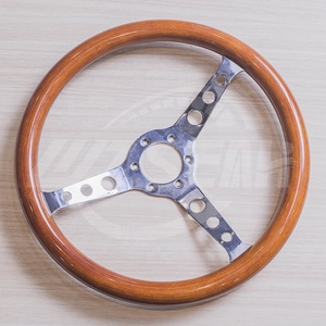Pièces d'<span class=keywords><strong>auto</strong></span> personnalisées d'usine WZSEAHI <span class=keywords><strong>volant</strong></span> universel classique rétro en bois de noyer 380mm - Product Image 4