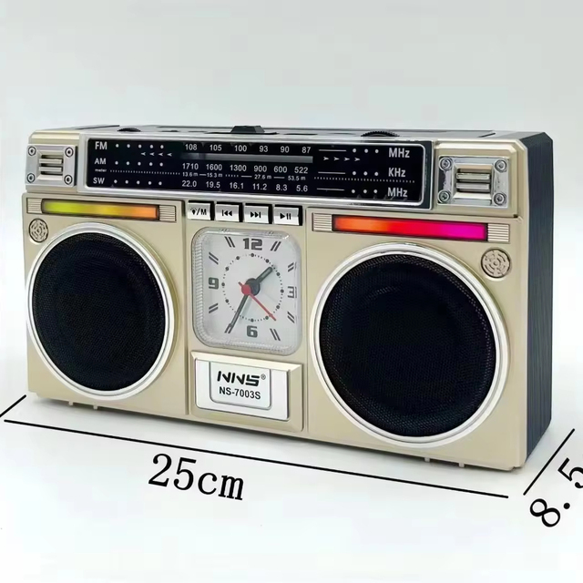 AM/FM/SW 3-Band for Solar-Powered Portable Retro Radio USB/Wireless Player Rechargeable Battery Clock for Indoor/Outdoor