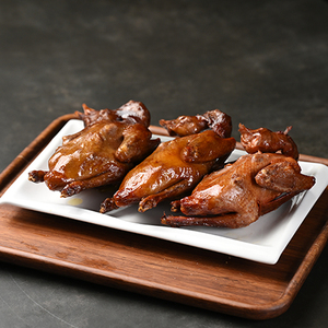 YGY เนื้อหมูตุ๋น<span class=keywords><strong>สูตร</strong></span>พิเศษพร้อมซอสปรุงรสในน้ำซุปหมักสูตรโบราณ บรรจุภัณฑ์สุญญากาศ 300 กรัม ปรุงรสด้วยเกลือ - Product Image 2