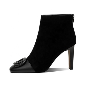 Bottines Western Formelles Noires en Daim pour <span class=keywords><strong>Femme</strong></span> avec Boucle, Bout Carré et <span class=keywords><strong>Talon</strong></span> Haut Rehaussant - Product Image 5