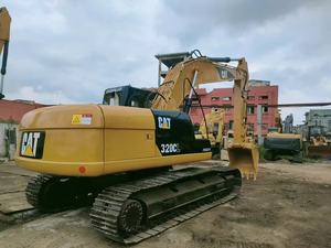รถขุดไฮดรอลิก Caterpillar 320C มือสองจากญี่ปุ่นแท้ สภาพดี ชั่วโมงการทำงานต่ำ รถขุด CAT 320C มือสองสำหรับงานก่อสร้าง มีสินค้าในสต็อก - Product Image 1