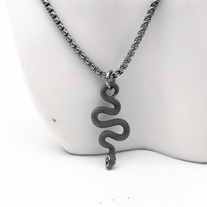 yunnique Unisex <b>Titanium</b> Steel Snake Pendant Necklace Punk Style Animal Zodiac Jewelry 316 Stainless Steel <b>Chain</b> Hip Hop Fashion - Product Image 4